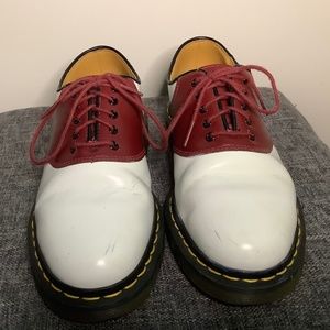 Dr. Martens vintage saddle shoes. Unisex. 5 UK. 7 US L. 6 US M. 38 EU.
